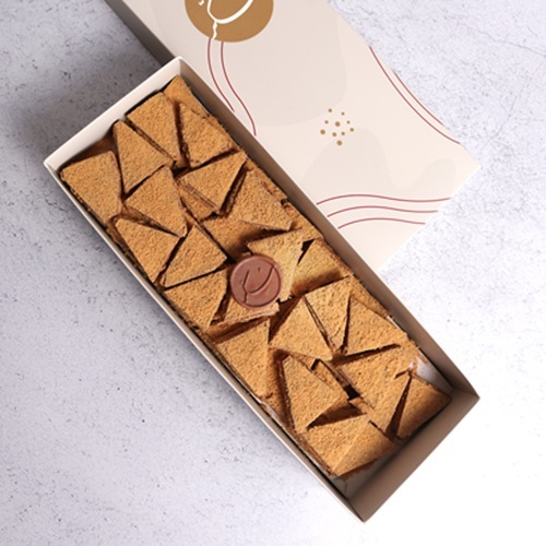 CARAMEL BISCUITS BOX