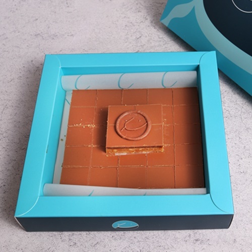 Dulce squares 400 grams - 30pieces
of delicious dulce squares made of layers of wonderful biscuits, dulcy and
chocolate&nbsp;
400 grams