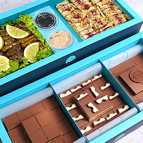 Mix dulce. Mawaleh Mujib - Mix dulce 
 60 pieces of delicious chocolate in three distinct Flavors&nbsp;(Dulce Square, Oreo Biscuit, Kinder Dulce) and suitable for all Gatherings and occasions.&nbsp; Mawajib salty 
 A box of mixed Mawajib salty containing 65 grape leaves with pomegranate molasses, chicken Mosakhan rolls with sumac,