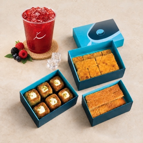 Mini Sweets Combo with Red Berry Drink
