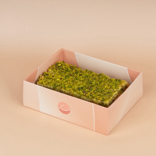 Mini Sukkar Pistachio - Distinctive cream cheese, biscuit and pistachio are one of our creations to satisfy
your tastes