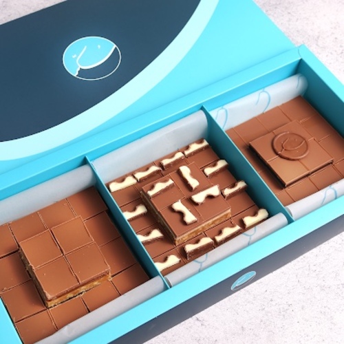 Mix Dulce Box 60pcs/1000g - 60 pieces of delicious chocolate in three distinct Flavors&nbsp;(Dulce Square, Oreo Biscuit, Kinder Dulce) and suitable for all Gatherings and occasions.