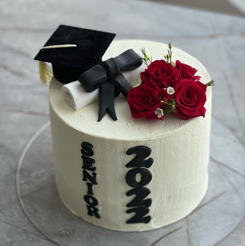 graduation - Chocolate vanilla