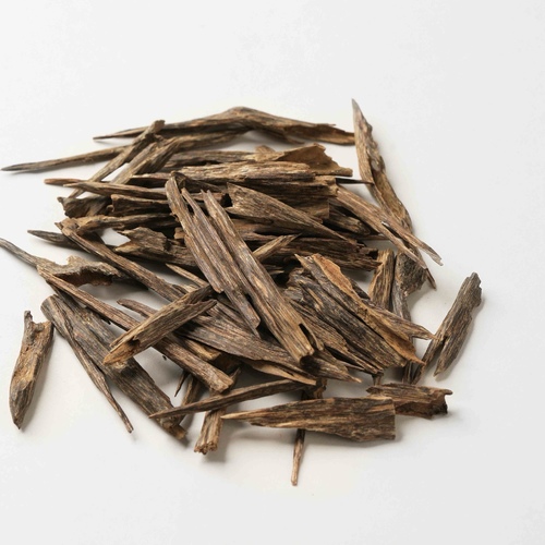 Indian Sioufi Black - 1 Tola  تربل سوبر 
سيوفي سبتمبر الاشهر لدينا من الاعواد المميزه بنكهتها العشبيه البخوريه الأصليه للعود الهندي