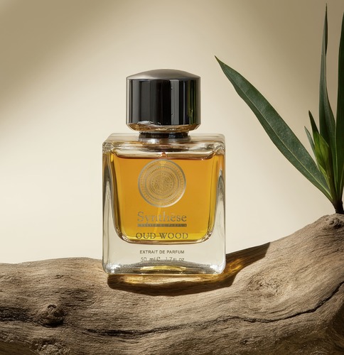 OUD WOOD 50ML - The Family of Oriental Woody Fragrances Unisex Perfume French Oriental Fragrance Notes: Cinnamon, Lavender Flower, Sidr Tree, Rose, Convallaria May (Lily of the Valley), Sandalwood, Agarwood, Amber