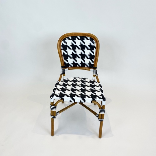 Casa Palma - Chess Chair