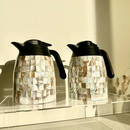 mother of pearl kettle - Light color 
1 liter