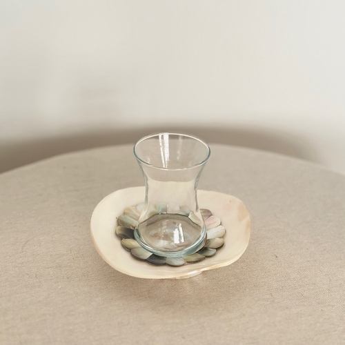 Casa Palma - pearl tea set - Set of 6 tea  cups and coasters in acrylic box