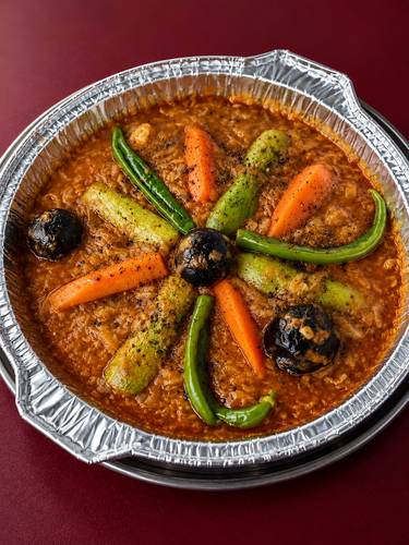 Pot of Naeimi Lamb Margoug