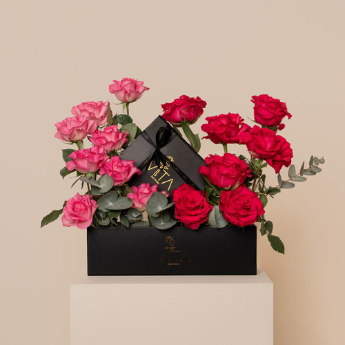 jiol - black box contains fucia roses pink roses with middle box of chocolate  
 H 50  W 40