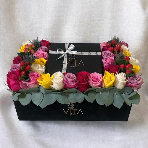 Messina - black box contains mixed flowers and middle Chocolate&nbsp; Height: 30 Width: 40