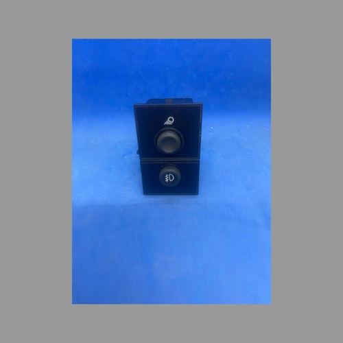 دقمة كشاف وكارجو🇺🇸💯 - سويج كاش وسطاب الغمارة&nbsp; شركة standrd الامريكية يركب حق جمس وشفر&nbsp; موديل 2003 - 2006