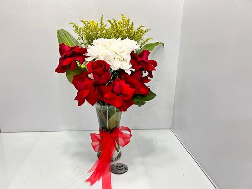 Love 1 - glass vase with roses, cherries, a red
  ribbon, and vegetables, size approximately 40*20