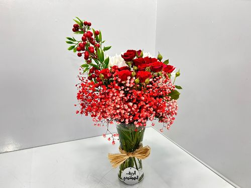 Love 3 - Glass
  vase with red roses and cherries, size approximately 40*20