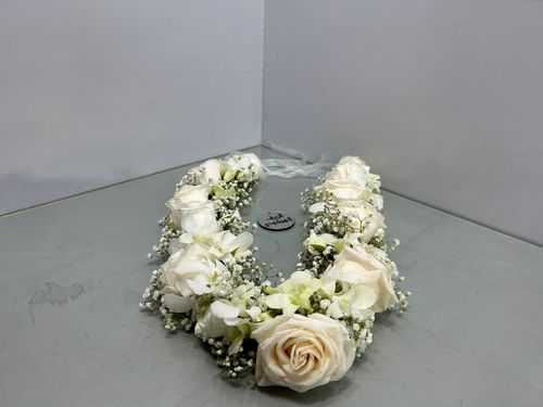 Toge 5 - Graduation
  collar mix flowers