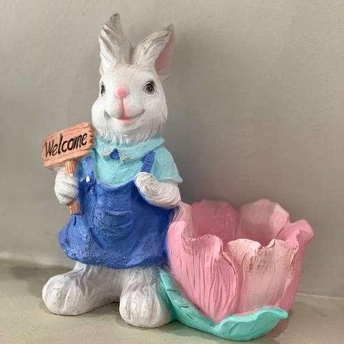 Bunny statue - Medium size