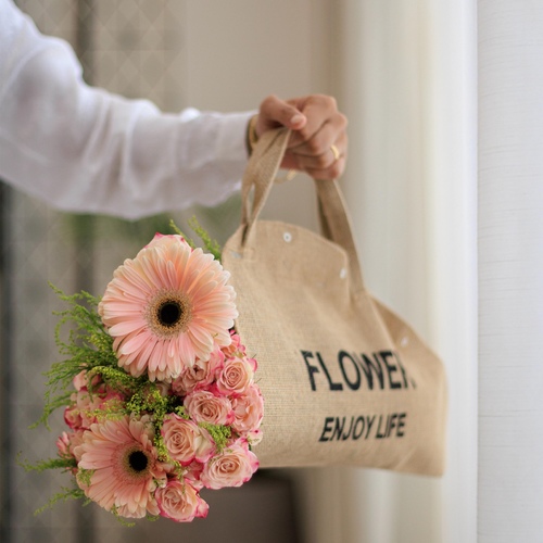 bag L with nice flower