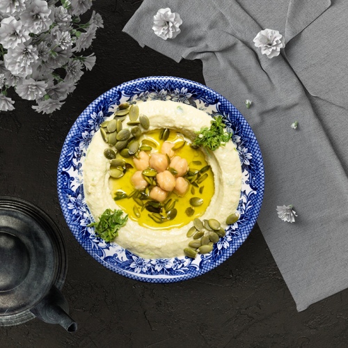حمص بالافوكادو