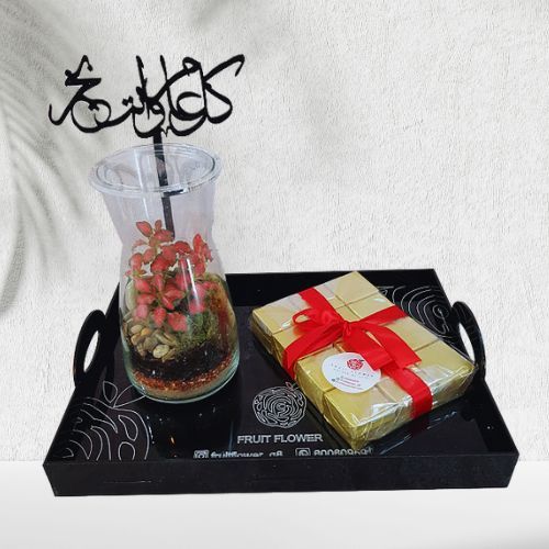 Special Gift 1901 - Sand Garden In Vase With 24 Wafer Chocolate In Acrylic Tray Height 22 cm  Width 35 cm