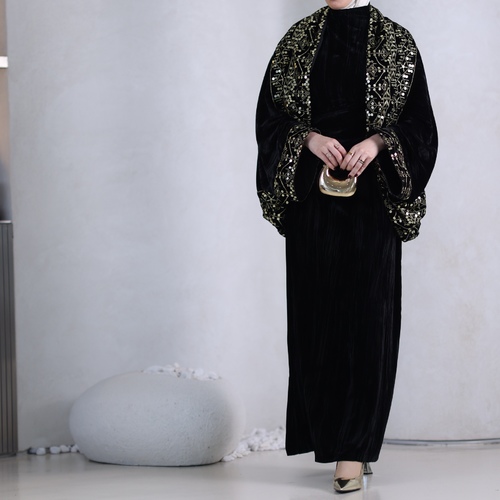 Rm10 - التوصيل قبل رمضان بدون تحديد يوم معين قطعتين جاكيت اوفر سايز ودراعه كم طويل