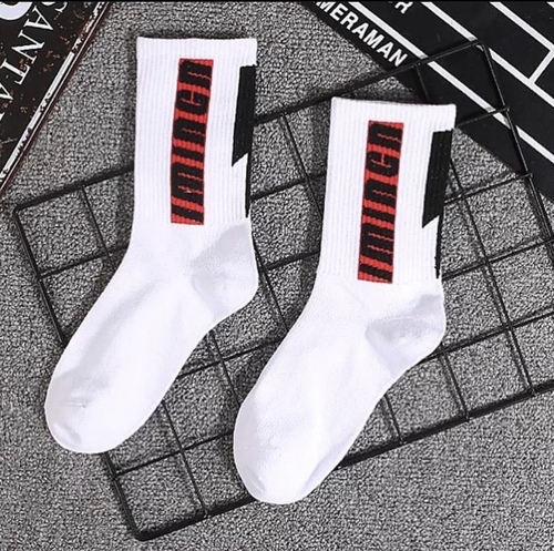 Vally - White IMINGN Socks - • Free size • Unisex