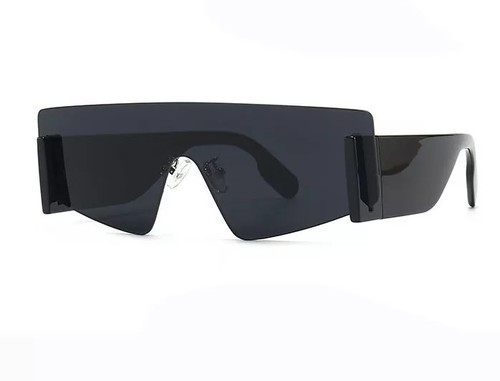 Rectangle black sunglasses - Gender: Unisex Color: Black  Frame material: PC Lenses optical attribute: UV400 Size: Adult size