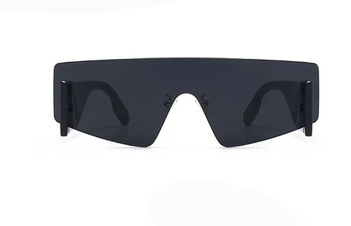 Rectangle black sunglasses