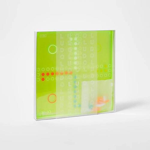 Lucite Ludo Neon - A 1 ludo bard, 1 dice and 16 tokens. 30x30