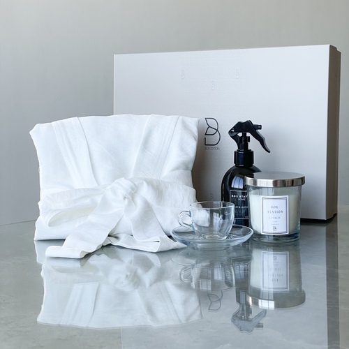 bridal gift - Linen robe free size candle, oud leather home fragrance and coffee mug.