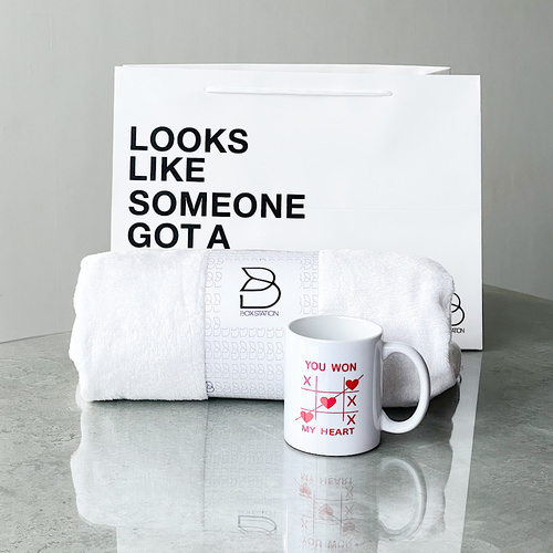 Love - This box contains a blanket and a mug.