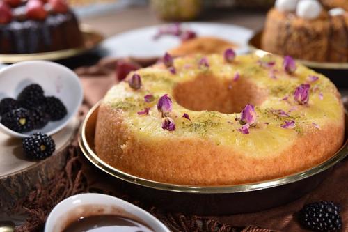 Pineapple cake - كيكة الأناناس