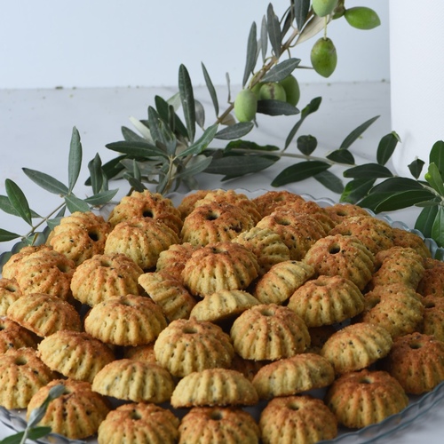 Al Ard Altayiba - Maamoul dates with olive oil