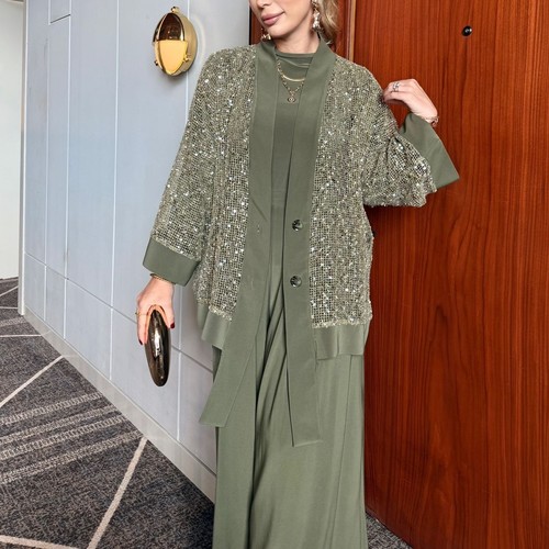 Bellamira Suit - Fabric: Turkish SandyInner top: Long sleeves, length 64 cmJacket length: 74 cmPants length: 105 cm, with elastic waistband at the back