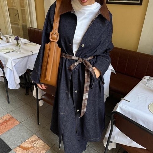 Trendy Long Trenchcoat - Length 117 cm