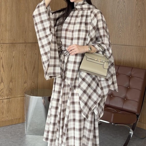 Beige Chic Plaid & Top Set