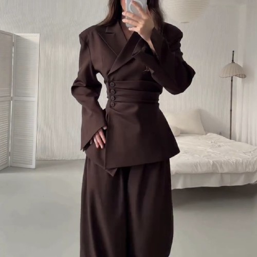 Iconic Brown Set
