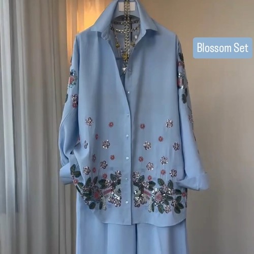 Blue Blossom Set