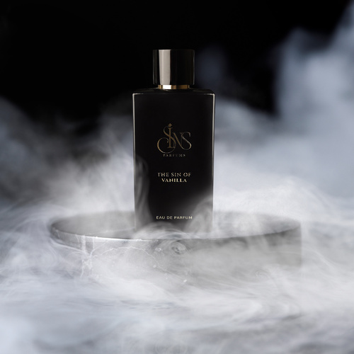 THE SIN OF VANILLA 100ml - الفلفل الاسود، الفلفل الوردي، الزعفران، الجلد، الفانيلا، العنبر، خشب الارز.