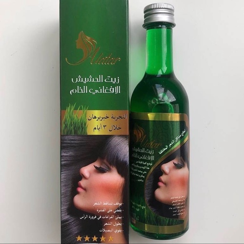 Color Wax - زيت الحشيش الافغاني الخام - تكثيف وتطويل الشعر بمدة قصيره إنبات الشعر في اماكن الصلع والفراغات يمنع تساقط الشعر التخلص من القشره تنعيم الشعر وتكثيفه
 طريقة الأستخدام : رج العلبه جيدا قبل الأستخدام وتيم تدليك فروة الرأس لمدة 5 دقائق بالزيت مع المسح كامل على الشعر يتم أستخدام الزيت 3 مرات في الأسبوع