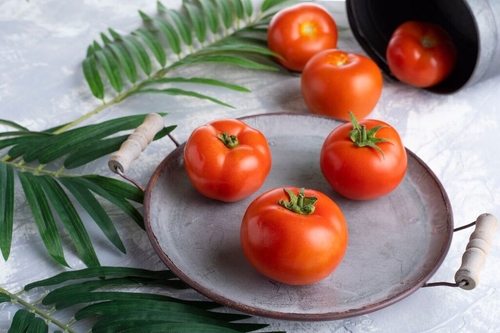 Kuwaiti tomatoes - Jordanian (weight 1 kg)