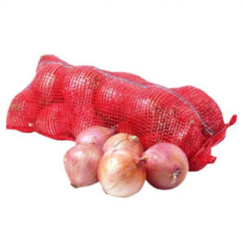 Pakistani red onions (weight 12 to 14 kg)