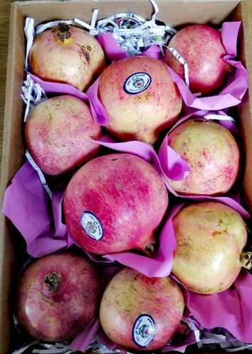 Yemeni pomegranate - 1 carton, weight approximately 2 kg