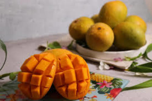 Alphonso Mango Display 10 Cartons (120 Pieces)