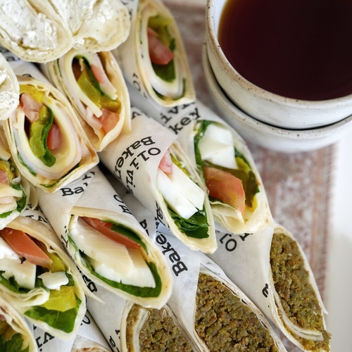 Mix Wrap(فلافل- لبنه- حلوم- آدام جيز)